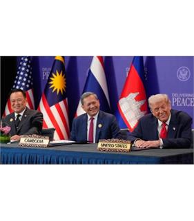 Trump signs new trade pacts wi...